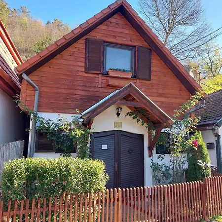Garden Cottage Zebegény Exterior photo